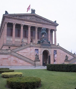 La Alte Nationalgalerie, museo che ospita la mostra ImEx